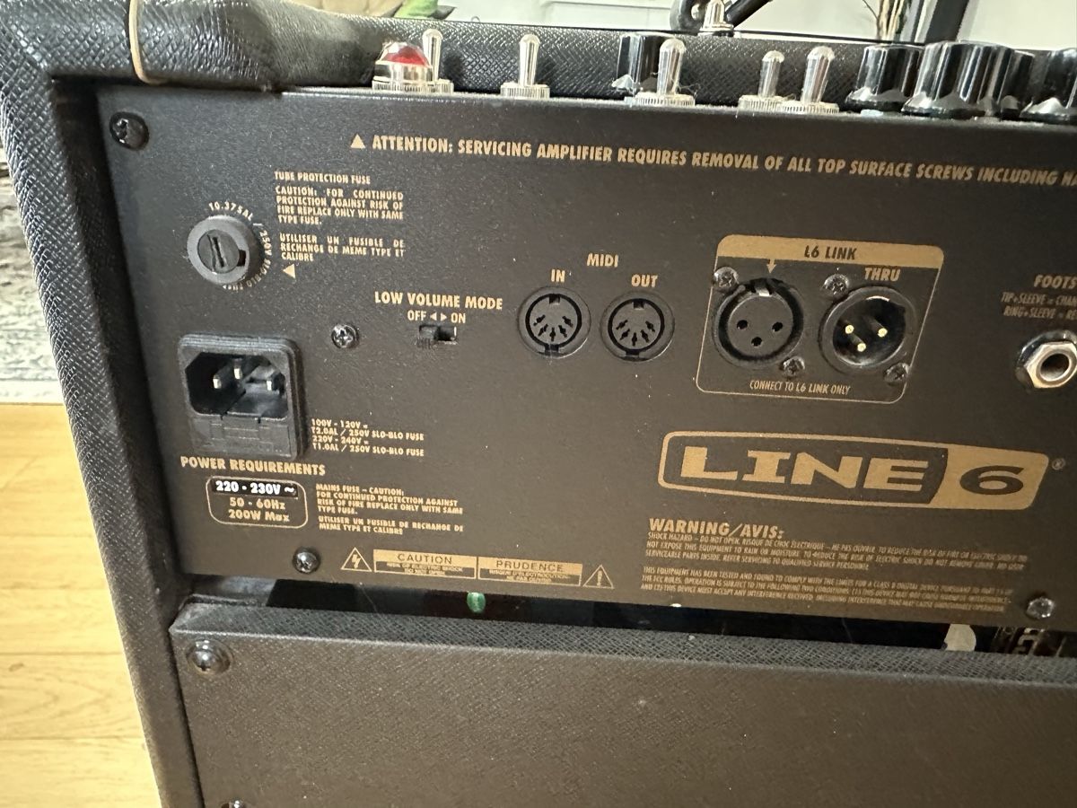 Line 6 Amplificatori: Line 6 DT25 Röhrenverstärker Combo – Usato da Goldau venduto da thiilaak 4