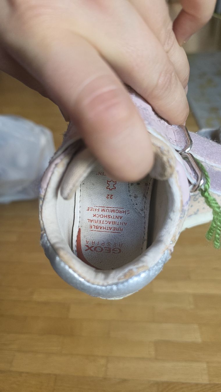 Geox Schuhe für Mädchen: Geox Halbschuhe Gr. 22 – Gebraucht aus Wettingen von Francesca011 2