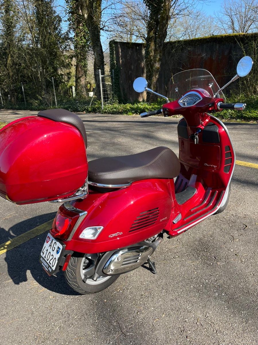 Vespa Scooter: Vespa GTS – Usato da Schöfflisdorf venduto da Lenzi5600 2