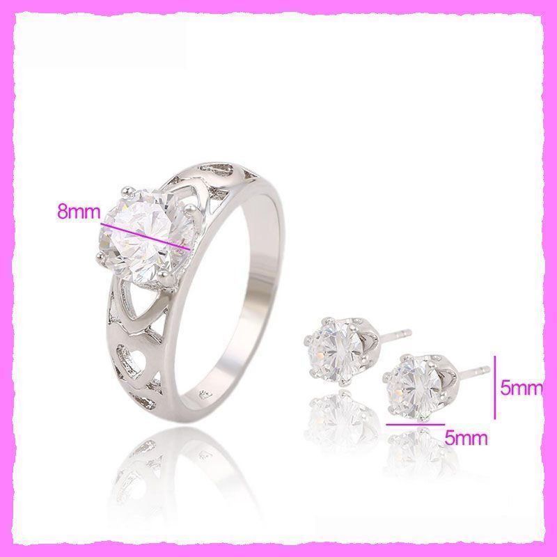 Anelli: Schmuckset, Ring und Ohrringe – Nuovo e nell'imballaggio originale da Oberglatt ZH venduto da Diamond-Girl 1