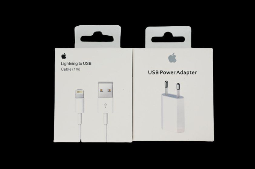 Apple Caricabatterie: USB 2.0-Kabel USB A - Lightning 1 m - USB Power Adapter – Nuovo e nell'imballaggio originale da Wängi venduto da Schnaeppchenkojote