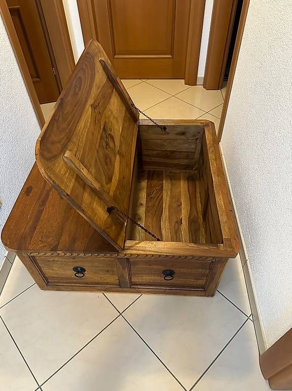 Tables: Couchtisch Massivholz Sheesham – D'occasion à Rheineck par federer81 1