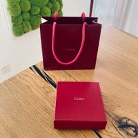 Cartier Schmuck Box + Gift Bag in Burgunderrot ori­ginal