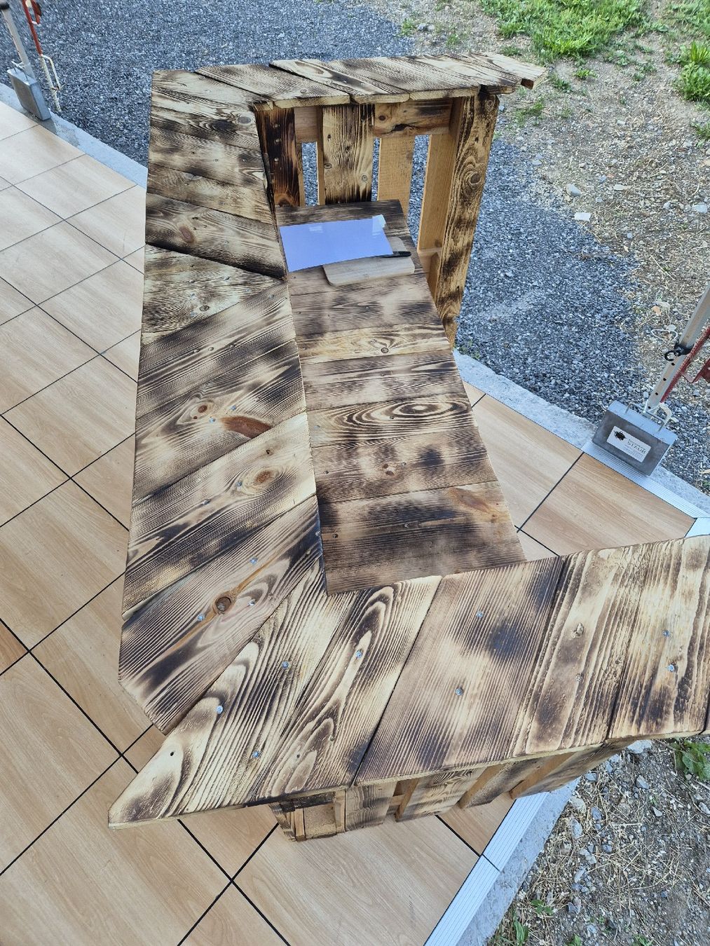 Ladenausstattungen & Messebau: Bar aus paletten – Gebraucht aus Oetwil am See von noah3806 3