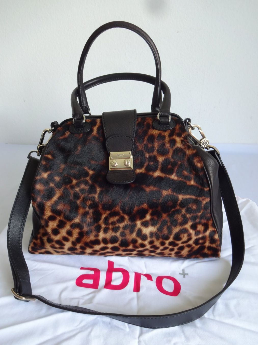 Abro Borse da donna: * Abro * Echtleder Hand / Umhänge Tasche – Nuovo (secondo la descrizione) da Frauenfeld venduto da Riaa