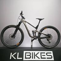 NEU GIANT MOUNTAINBIKE FULLY CARBON