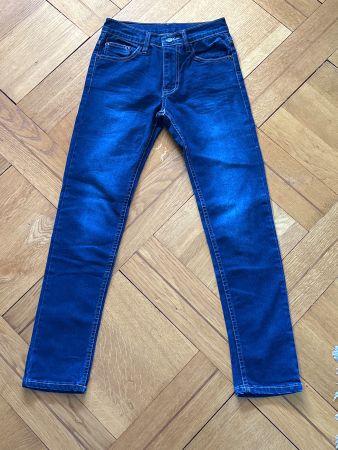 Jeans Gr. 140/146