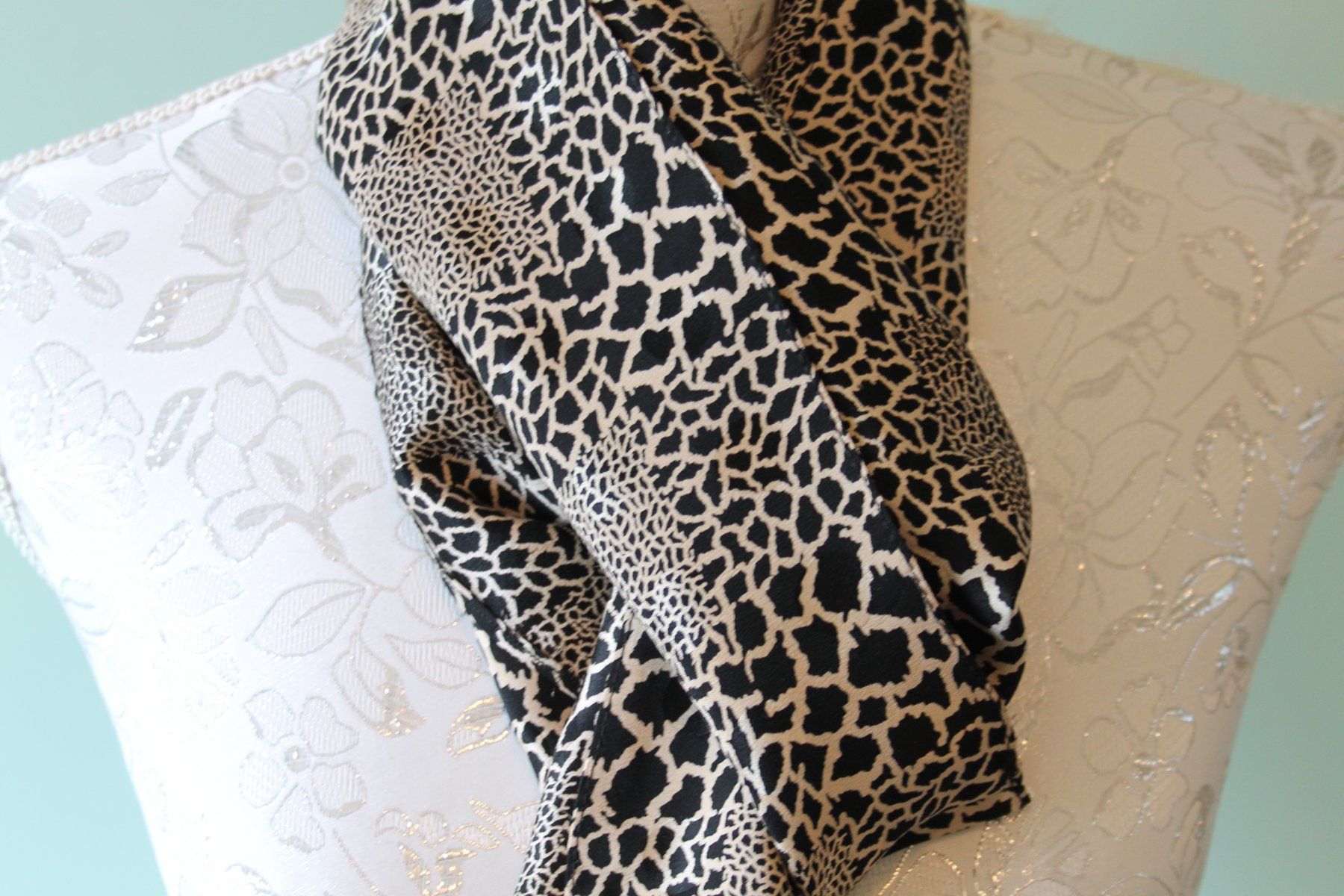 Foulard & Sciarpe: Foulard/Schal – Usato da Schaan venduto da antikes_und_kurioses 1