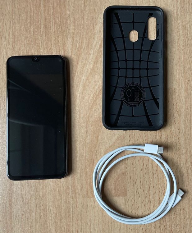 Samsung Galaxy A40 64GB Dual SIM Black 100% funktionstüchtig | Kaufen ...