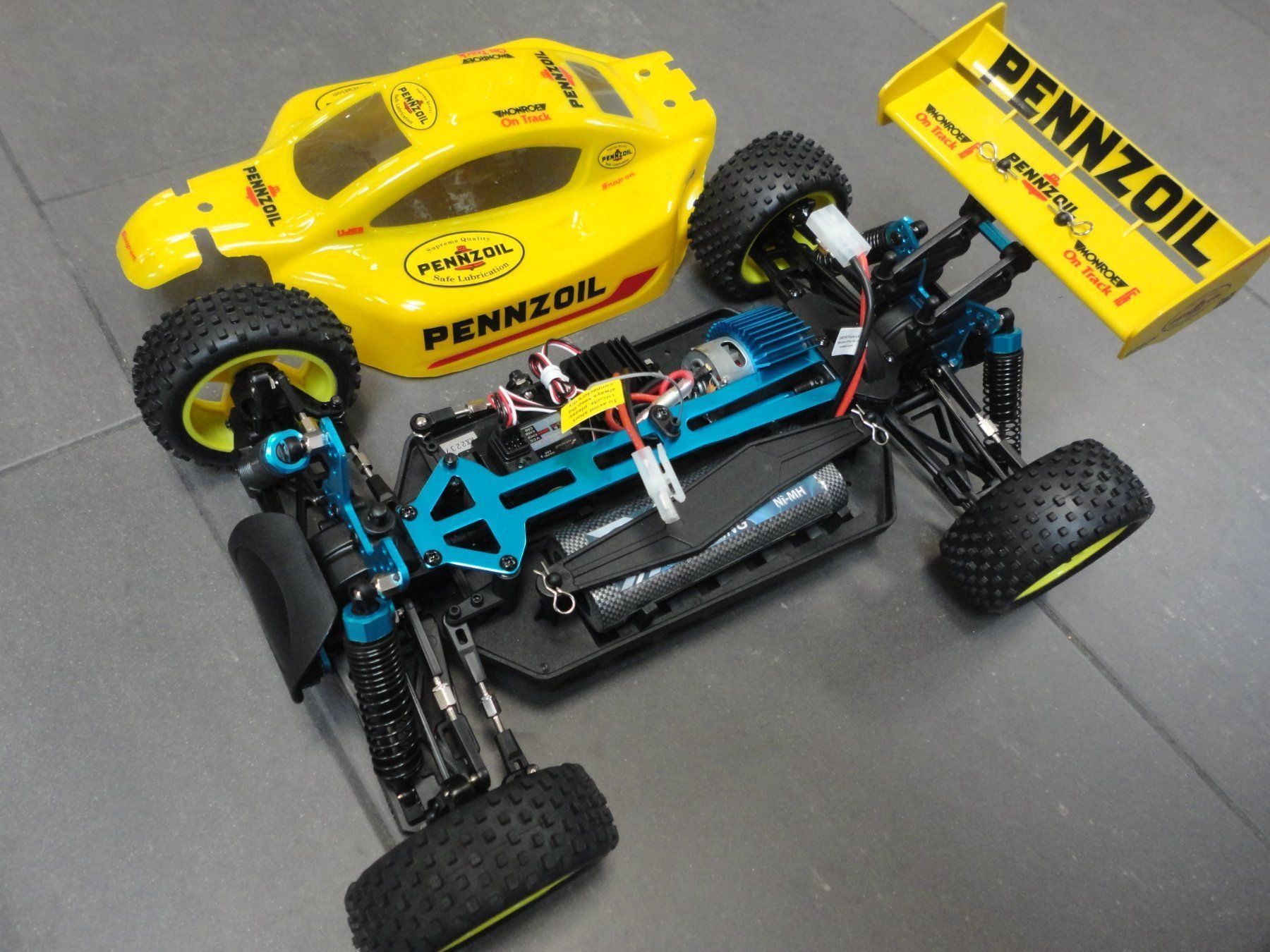 Modellismo RC: Buggy Allradantrieb 1:10 Komplettset – Nuovo e nell'imballaggio originale da Horgen venduto da RcModell 3