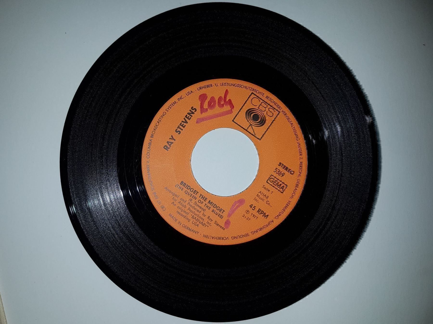 Dischi in vinile: Ray Stevens  -  Bridget The Midget, 1971 – Usato da Zürich venduto da Avd 5