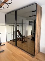 Kleiderschrank Holzoptik mit Spiegeltüren  bis 19.09.26 !!!