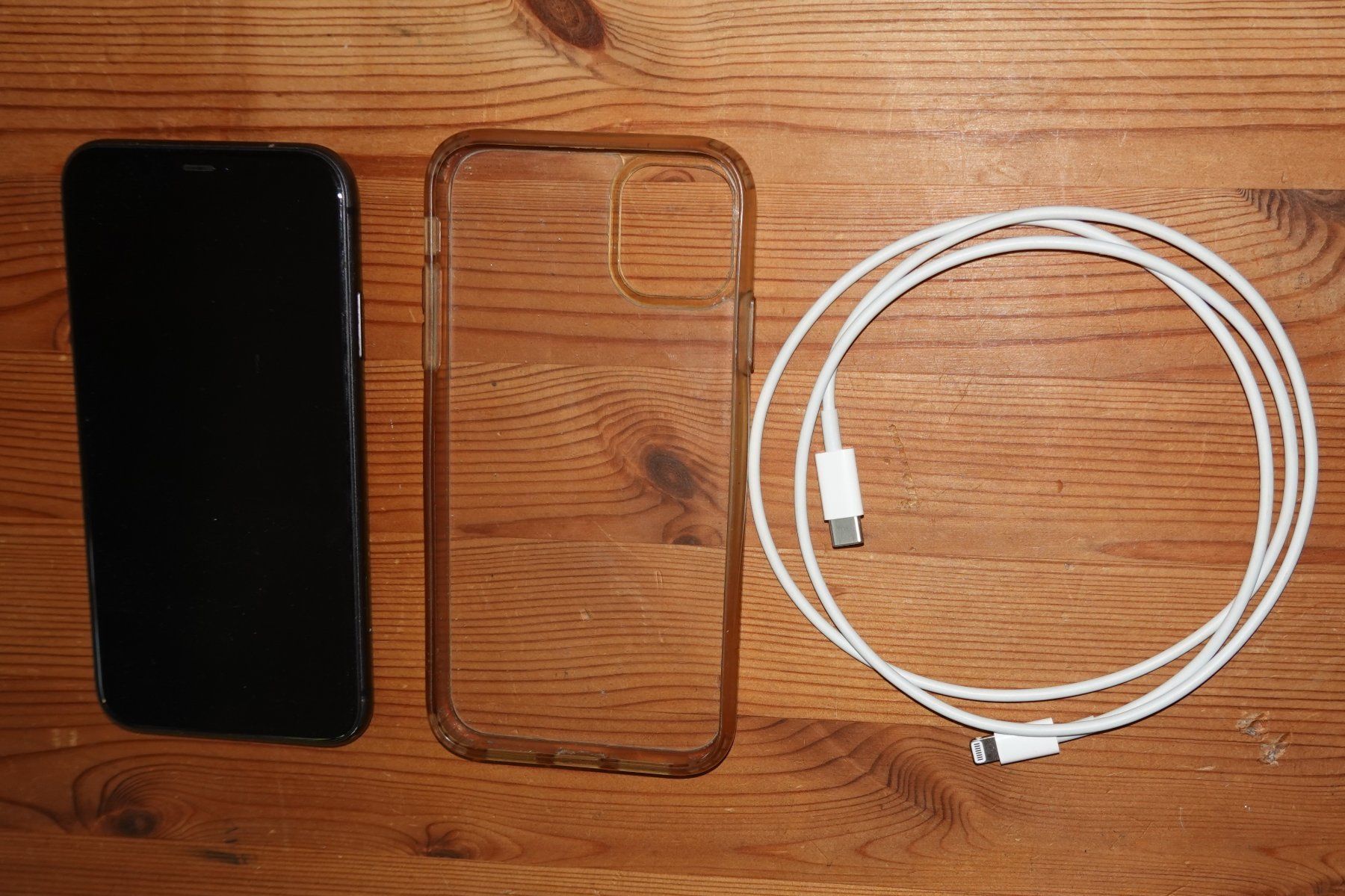Apple Handys / Smartphones: Iphone 11 (64Gb) – Gebraucht aus St. Gallen von bruenig0m