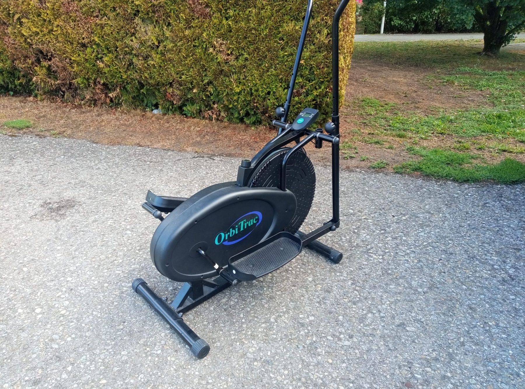 Vélos d'appartement: CrossTrainer – D'occasion à Bienne par Daniel_Schader 3