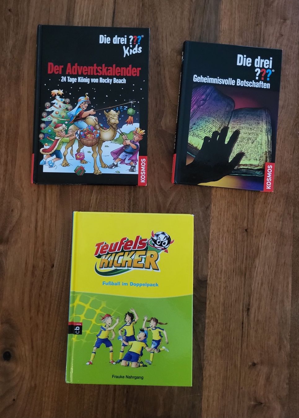 Bücher: 3x Bücher "Die drei ???" + "Teufels Kicker" – Gebraucht aus Richterswil von adora88