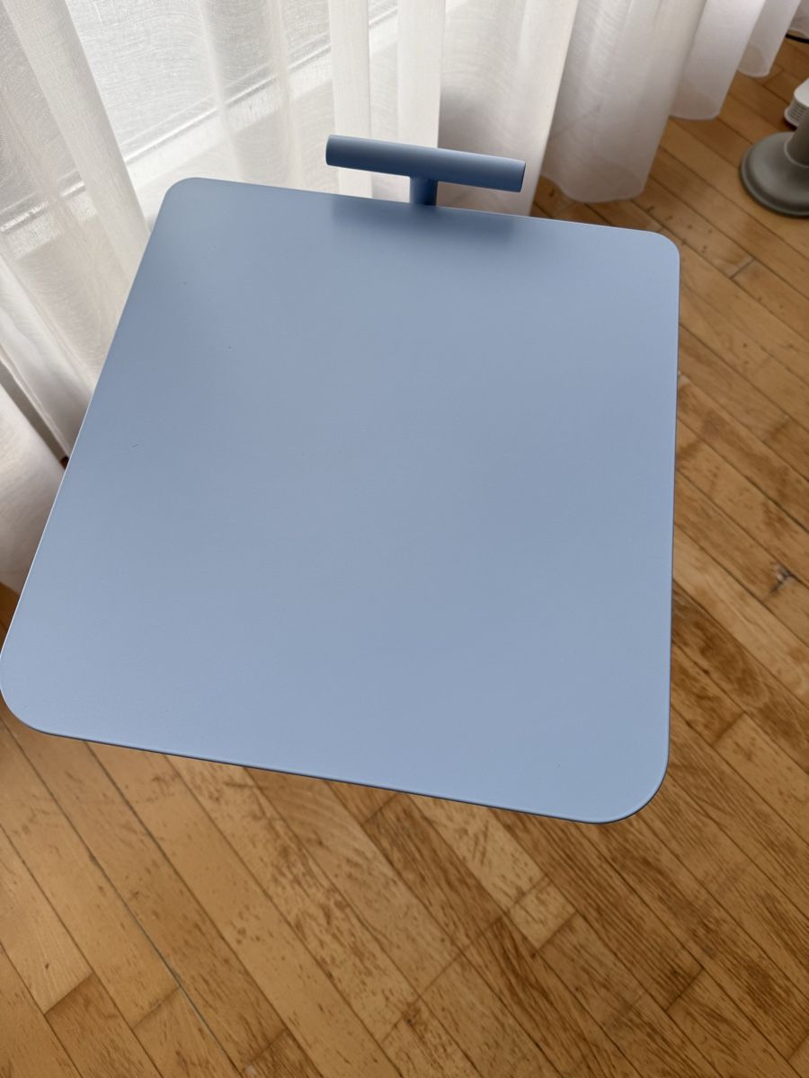 Tavoli: Couchtisch Metall in babyblau – Nuovo (secondo la descrizione) da Zürich venduto da kaeppelizurich 3