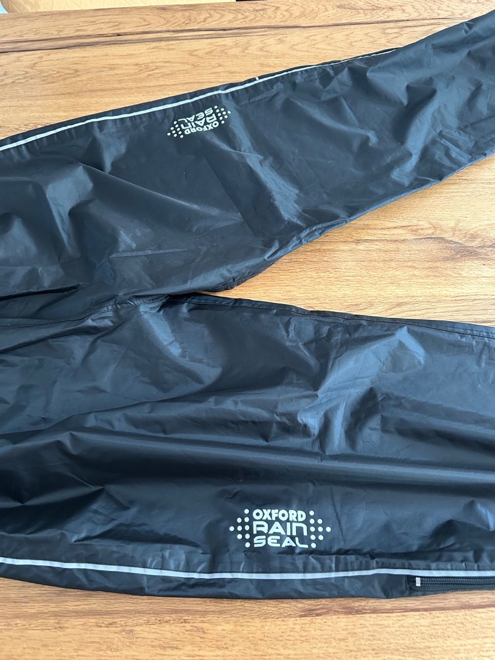 Pantalons: Motorrad Regenüberhose – D'occasion à Arlesheim par lpi_bq82 5