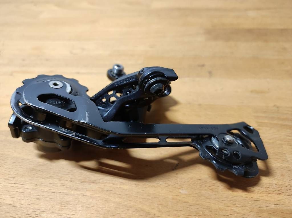 Shimano Pezzi di ricambio: GRX Schaltwerk Shadow Plus RD-RX400 10-fach – Usato da Münchenstein venduto da Moeforever1 2