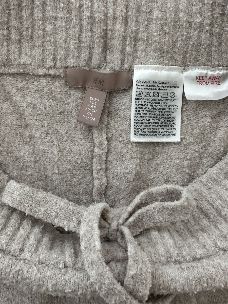 H&M Lotti di vestiti: H&M Lounge Set, Grösse S Damen – Usato da Luzern venduto da linnblake 4