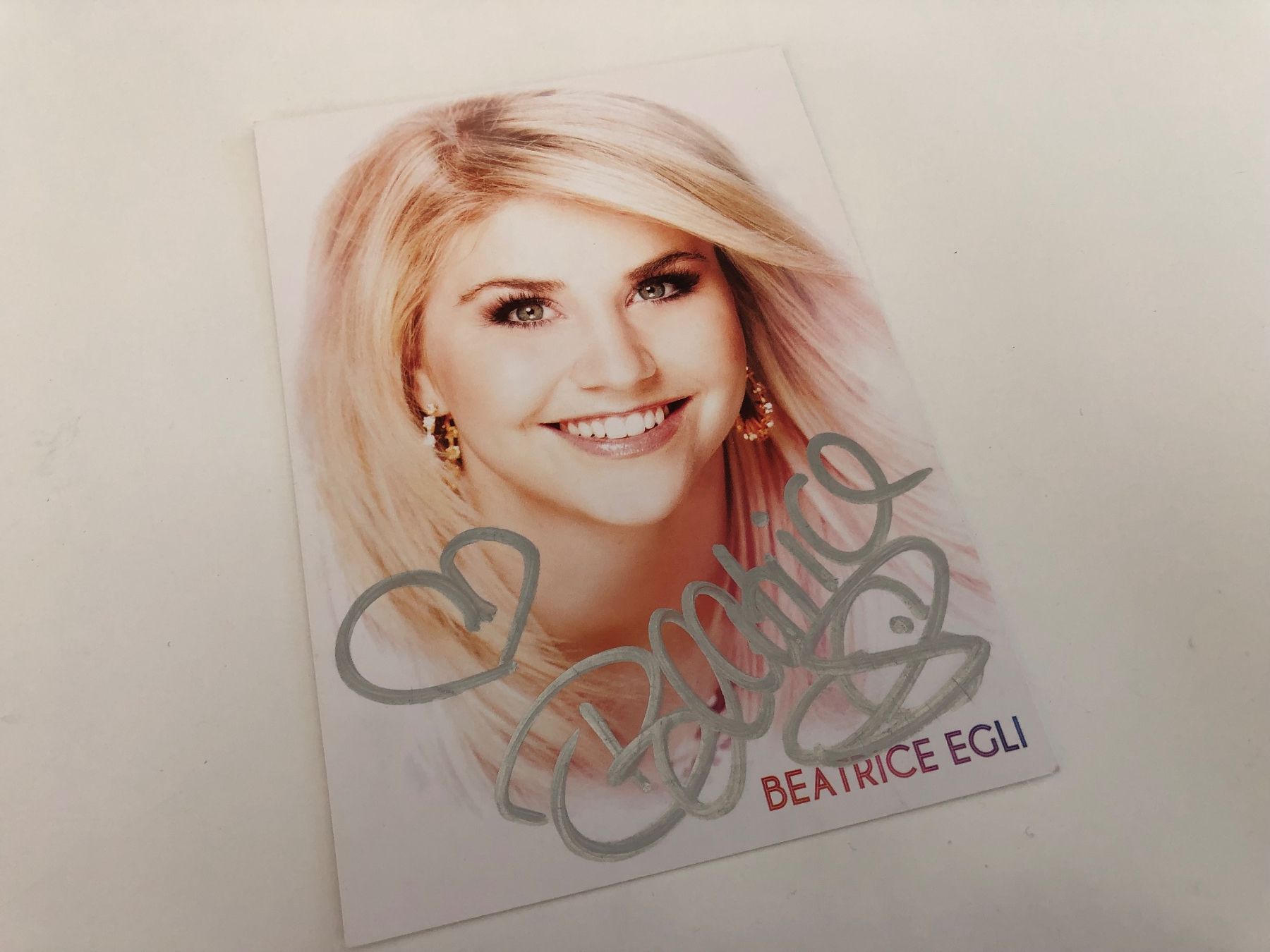 Autografi: Autogrammkarte BEATEICE EGLI – Usato da Lufingen venduto da Rac0