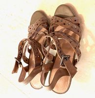 Sandale Damen Leder braun Grösse 38 Nieten +Schnallen