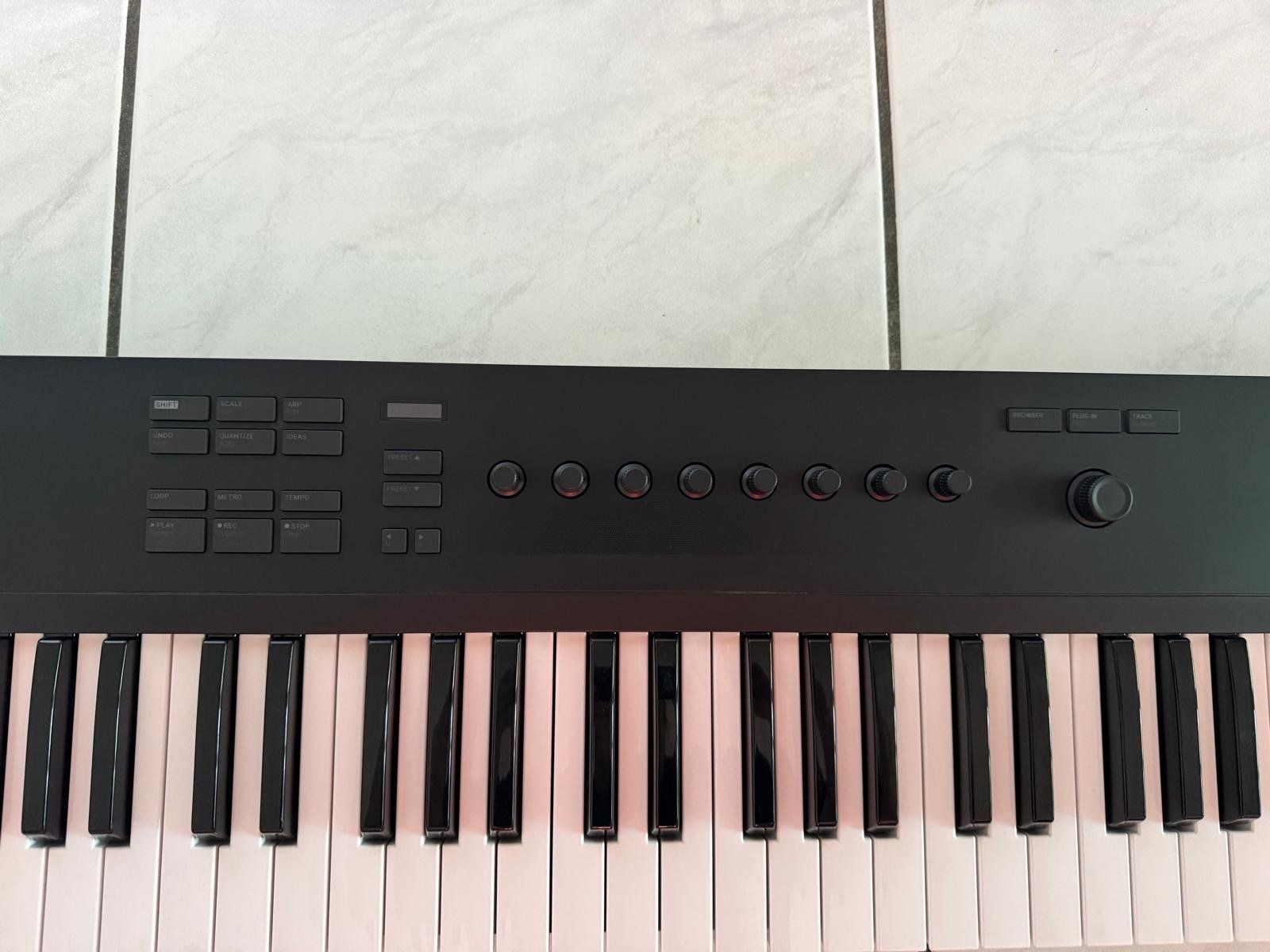 Native Instruments Musikinstrumente: Komplete Kontrol A61 MidiKeyboard – Gebraucht aus Abtwil AG von Swissraver 3