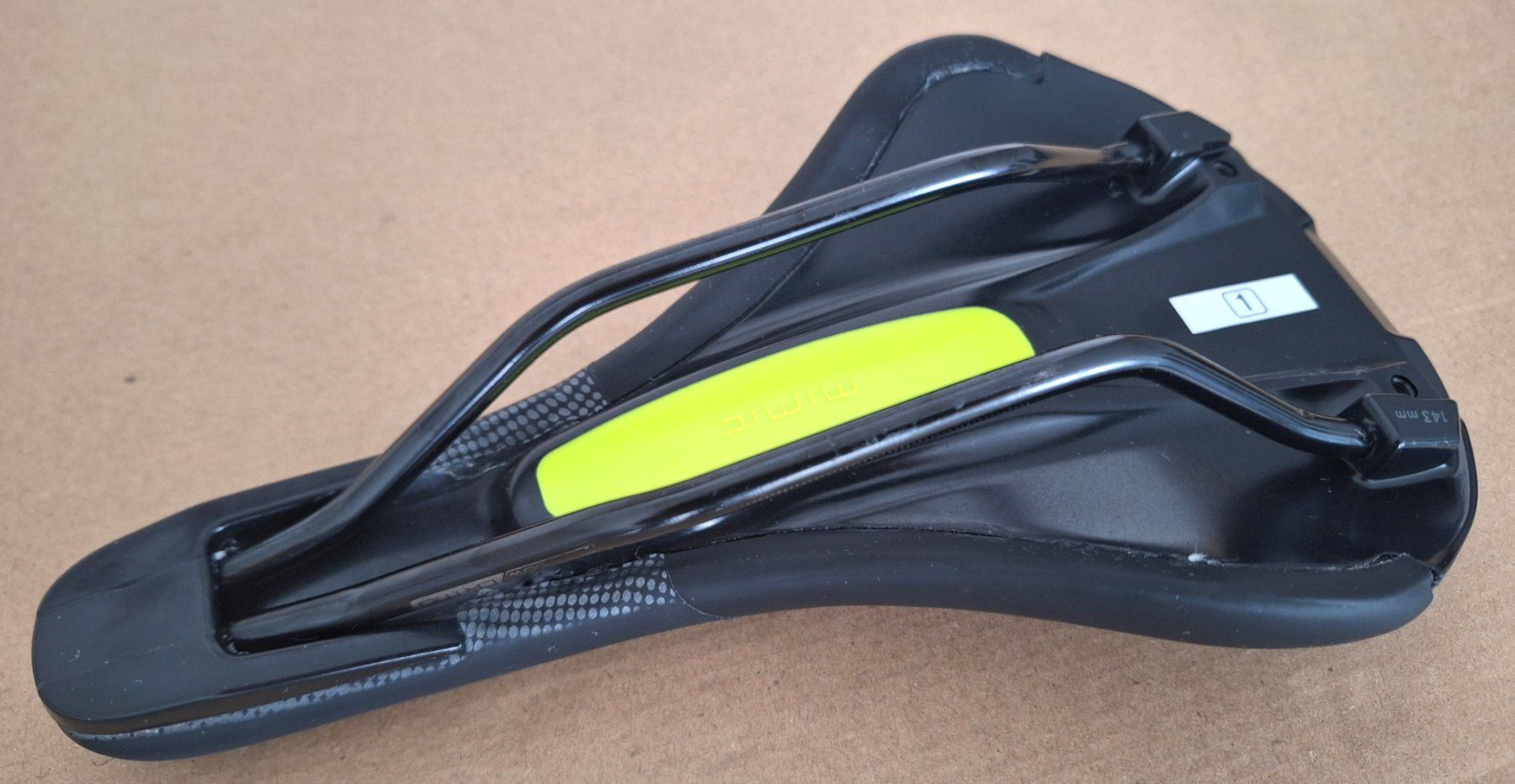 Specialized Ersatzteile: Sattel Specialized Bridge Comp MIMIC, 143 mm breit – Gebraucht aus Rothenburg von  5