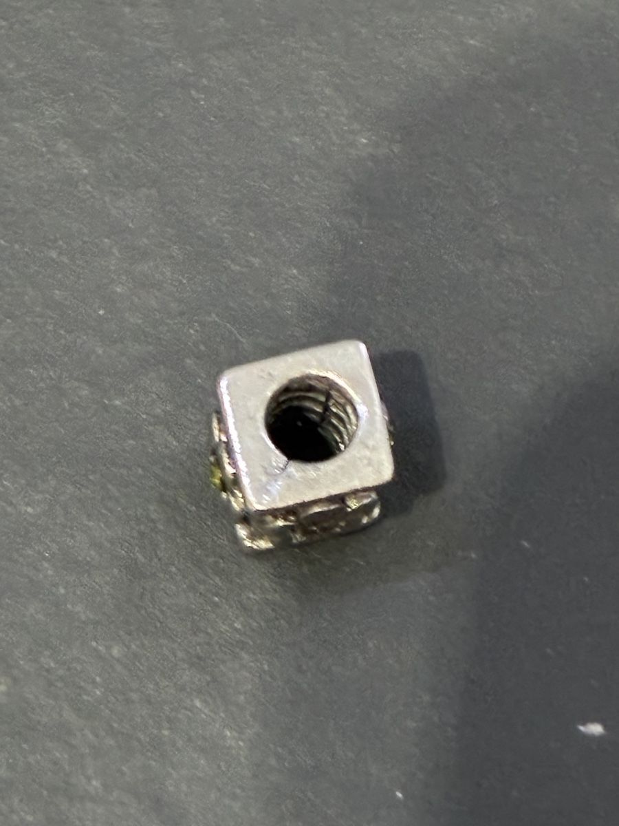 Pandora Ciondoli: Charm Pandora fleur et diamants  – Usato da Chénens venduto da Picco82 2