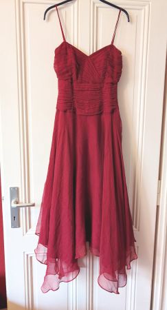 MONSOON : Robe en soie rouge foncé 34