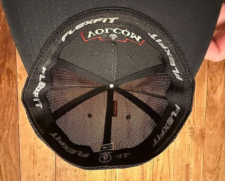 Volcom Copricapi, berretti & cappellini: Volcom Flexfit Cap - schwarz - Neu - Grösse L/XL – Usato da Brittnau venduto da andyk73 2