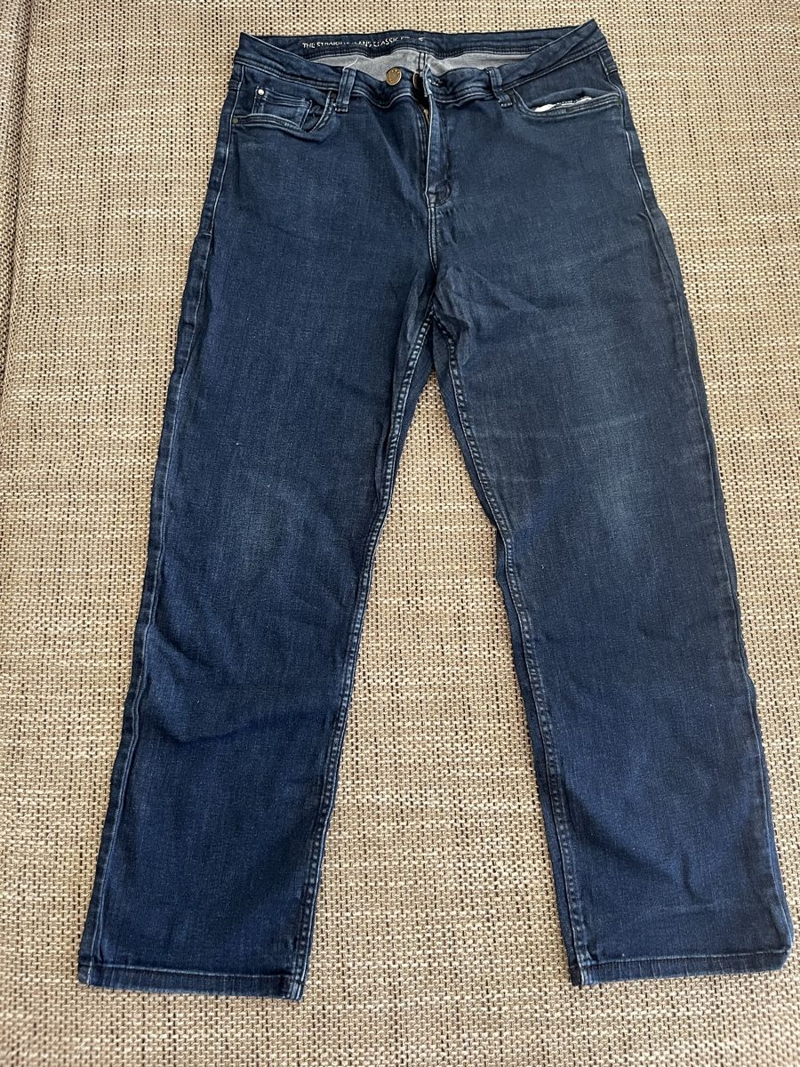 C&A Jeans: C&A The Straight Jeans Gr. 42 dunkelblau – Usato da Kleinandelfingen venduto da fam_x5rv