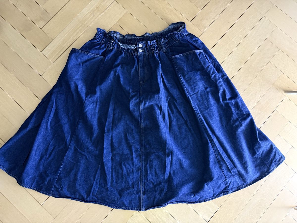 Shein Gonne: Midi Jeans Rock 4XL – Nuovo (secondo la descrizione) da Baden venduto da agora_newgeneration