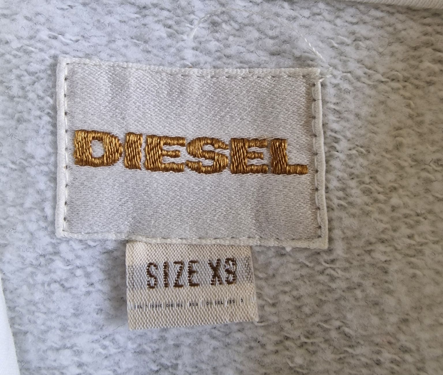 Diesel Maglioni & Felpe: Sweatshirt Diesel – Usato da Schmitten FR venduto da lue_9hhv 2