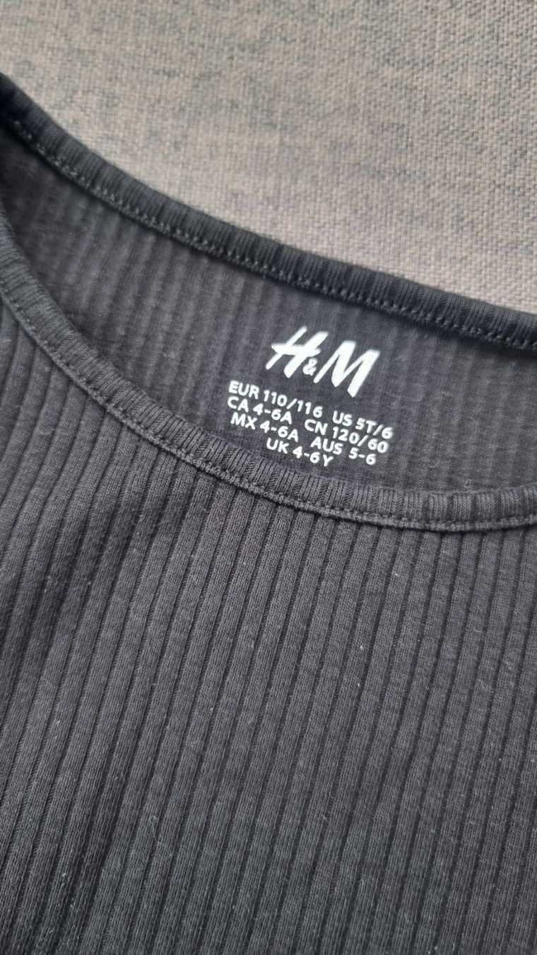 H&M Lotti & Set di vestiti: H&M Langarmshirts, 110/116 – Usato da Buttikon SZ venduto da Limo180 1