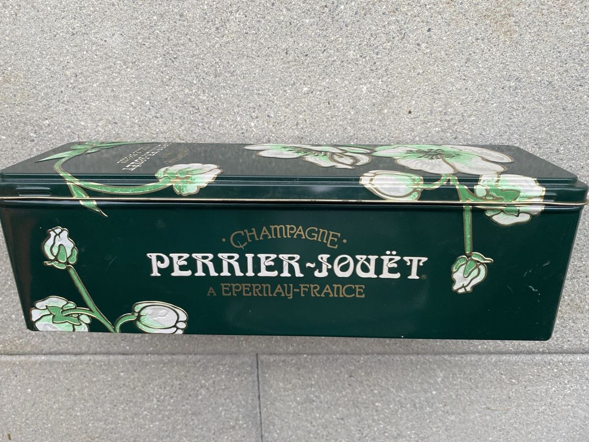 Altro in Decorazioni & Accessori: Dose, Perrier-Jouet, Champagne – Usato da Adliswil venduto da luzia31