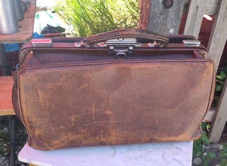 Alter Reise-/Hebammenkoffer Vintage braun für Sammler