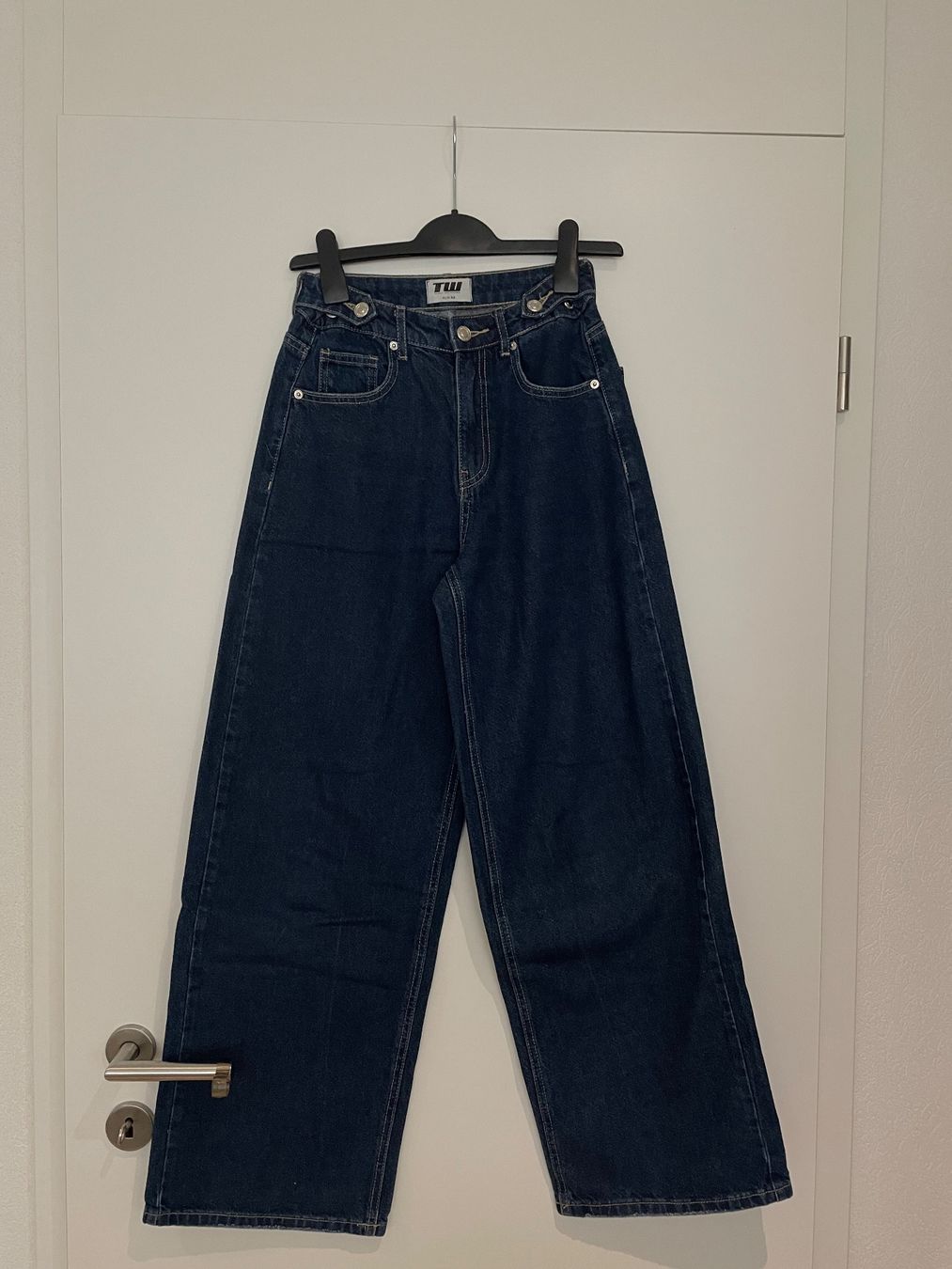 Tally Weijl Jeans: Jeans - Tally Weijl – Nuovo (secondo la descrizione) da La Chaux-de-Fonds venduto da ju_paol2