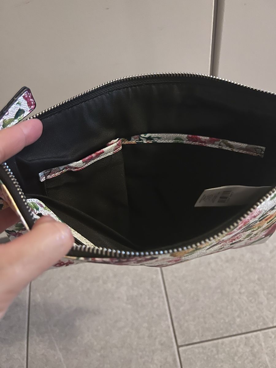 Taschen für Damen: Umhängetasche – Neu und originalverpackt aus Langenthal von Nu89 3