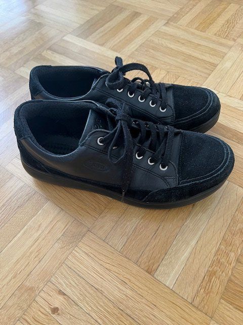 Joya Scarpe da donna: "Joya" Sneakers Gr. 40 – Nuovo (secondo la descrizione) da Walenstadt venduto da ricamul 1