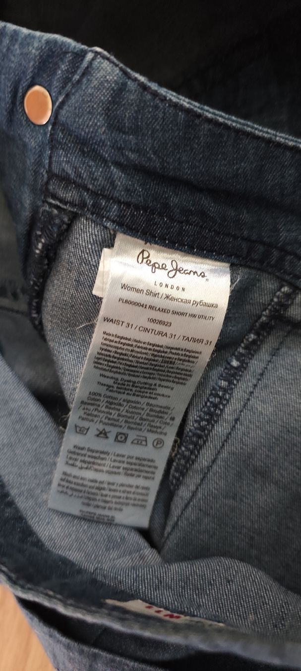 Pepe Jeans Jeans: Pepe jeans Short 31 – Neuf (Voir description) à Martigny par Seuph02 5