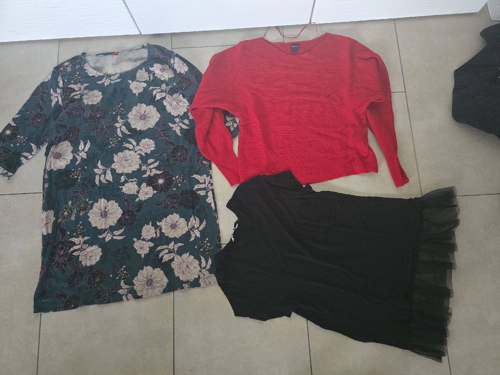 Kleiderpakete: Schönes Kleiderpaket - Grösse L – Gebraucht aus Rickenbach b. Wil von Beautiful.Things 7
