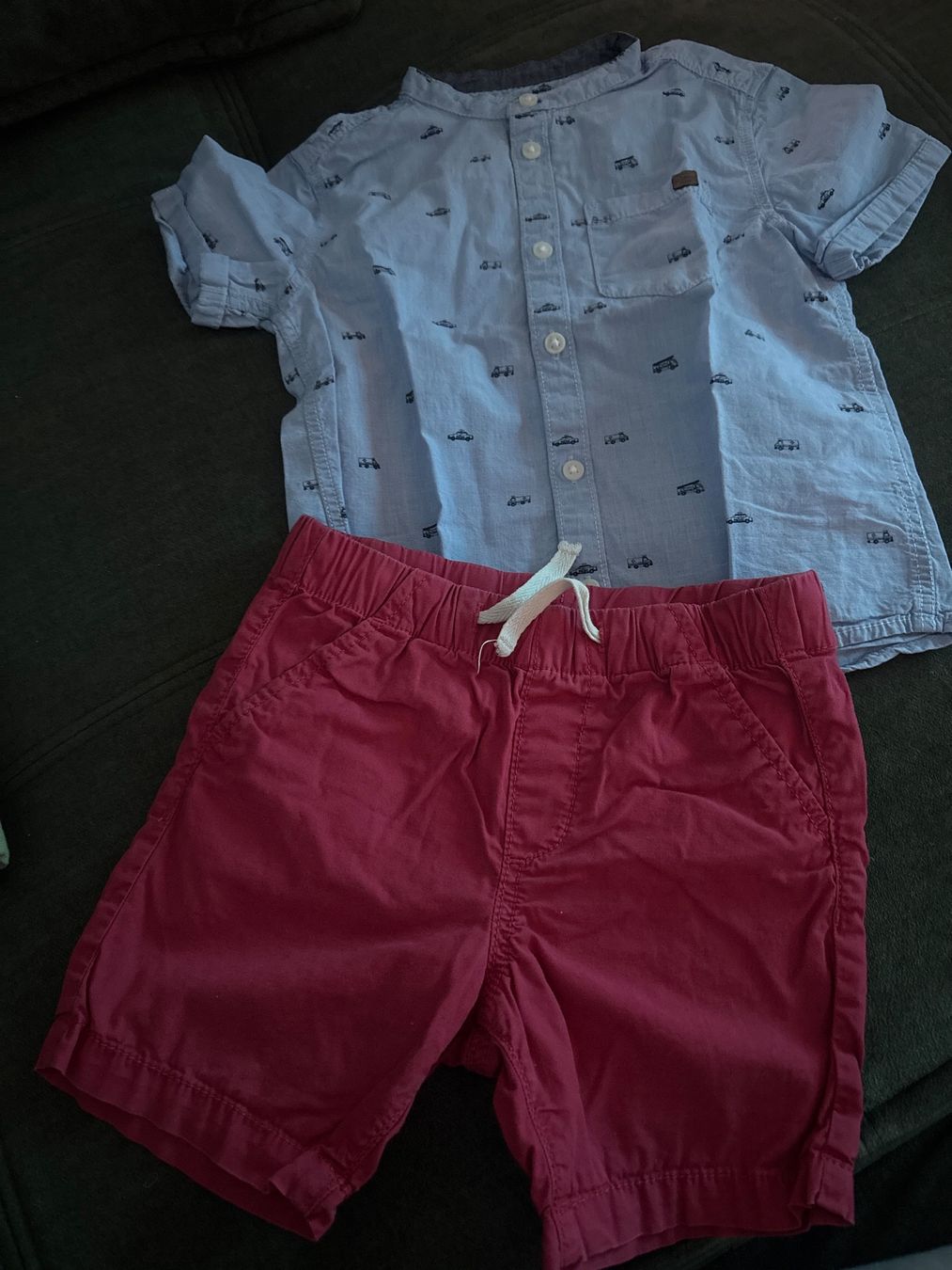 H&M Camicie, T-shirt & Polo: Set Hemd, Short H&M – Usato da Liestal venduto da Efri33 1