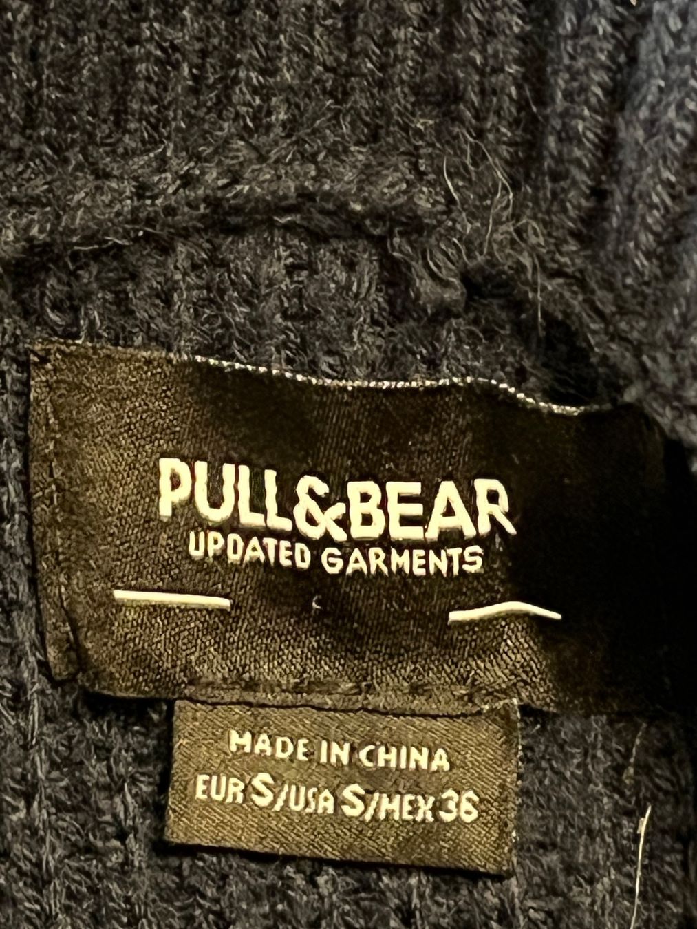 Pull&Bear Pullover & Sweatshirts: Pull&Bear Strickpullover, Gr. S – Gebraucht aus Luzern von Sono2 1