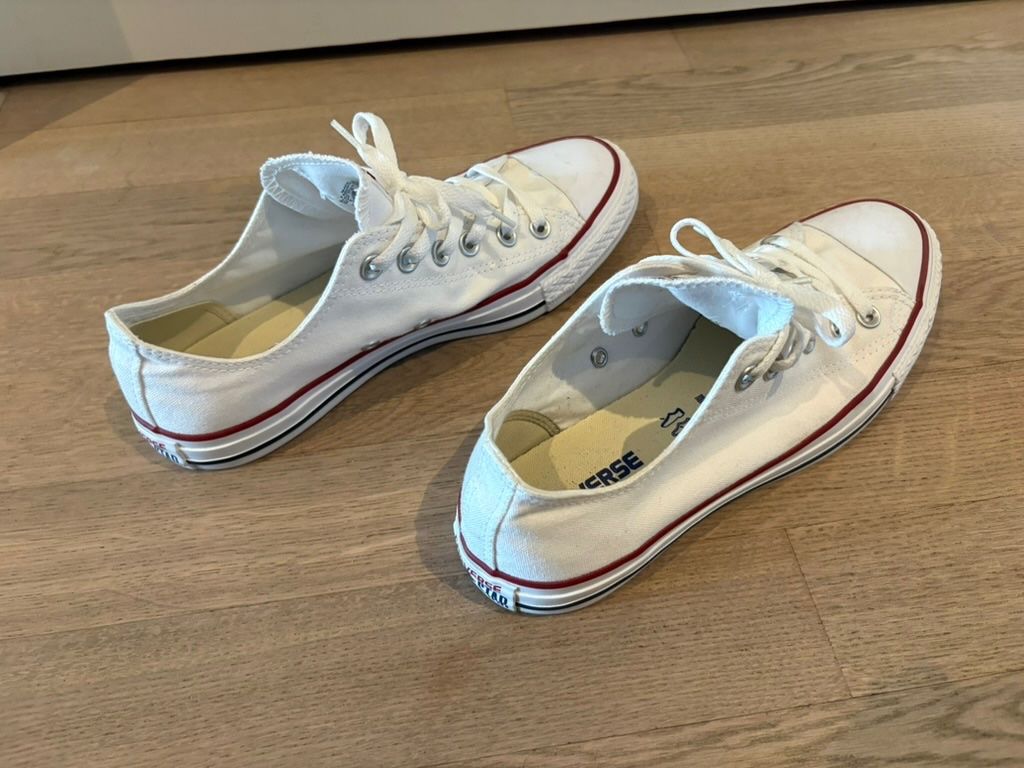 Converse Scarpe da donna: Damenschuh Converse Grösse 40 – Usato da Horgen venduto da sydg 2