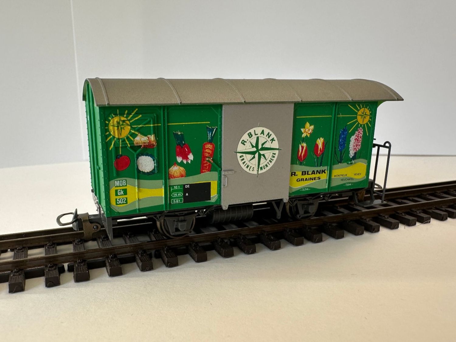 Bemo Modelleisenbahnen: Bemo - MOB Gk 502 - Gedeckter Güterwagen "Blank" – Neu und originalverpackt aus Domat/Ems von mmx4001 1
