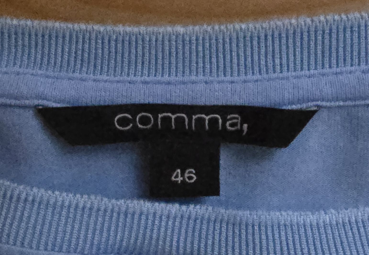 T-shirt: T- Shirt von Comma Gr. 46 – Usato da Escholzmatt venduto da Koenigskind2023 1