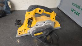 Hobelmaschine DeWalt für Zimmerei