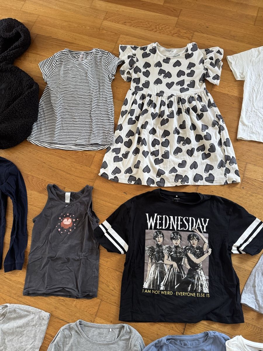 Lotti & Set di vestiti: Kleiderpaket 134 140 – Usato da Dierikon venduto da FraeuleinMaus17 4