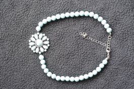 Collier turquoise style aztèque, parfait pour l'été !