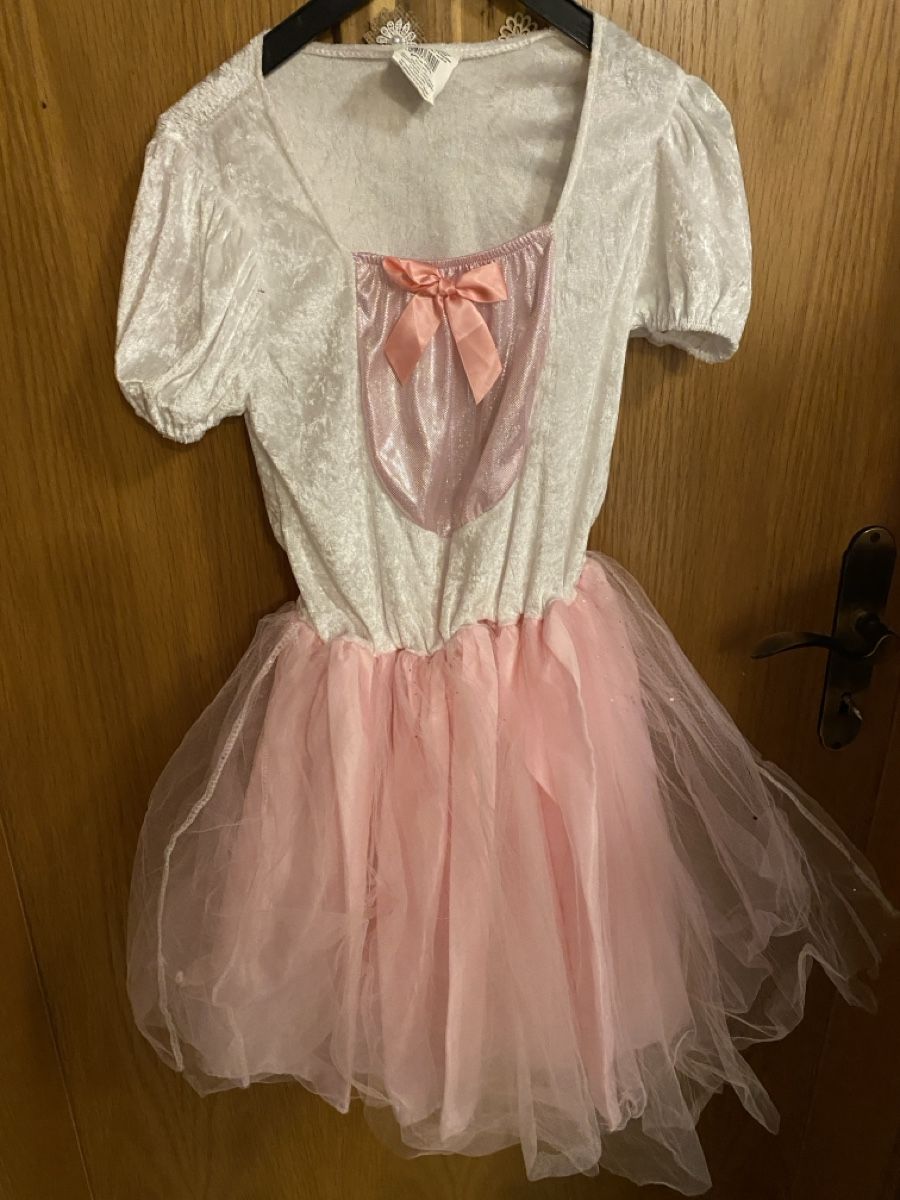 Costumi: Süsses Fasnachtskostüm /Ballettkleid, Gr. 134-140 cm – Usato da Leibstadt venduto da Shopcity